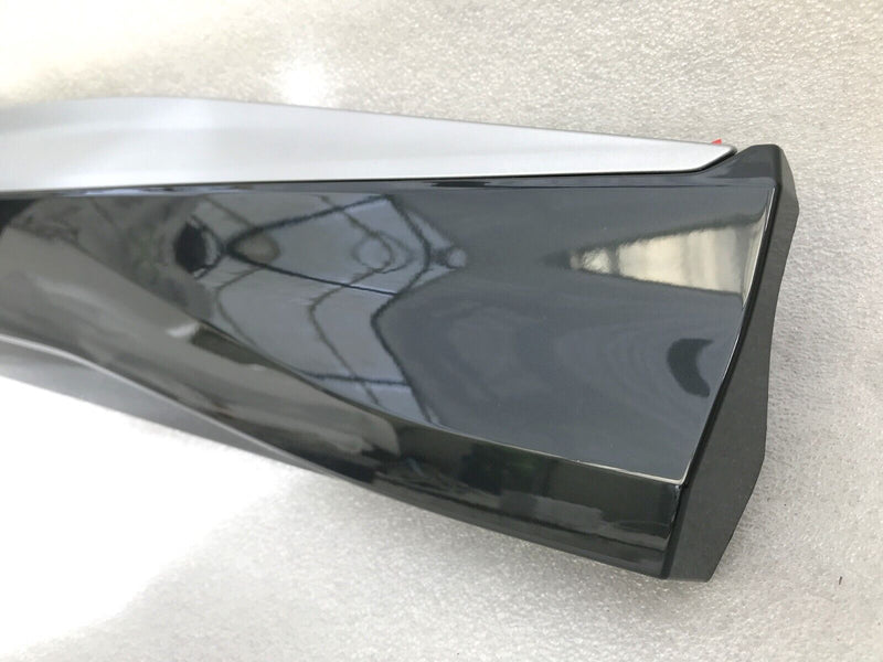 AUDI Q4 E-TRON *NEW FRONT DOOR TRIM MOULDING PANEL RIGHT SIDE 89A.853.960B