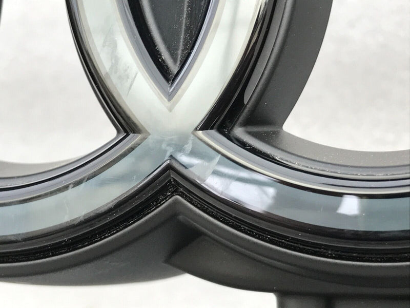 AUDI Q8 SQ8 FACELIFT LCI 2024 FRONT BUMPER GRILL RADIATOR GRILLE 4M8853651CL