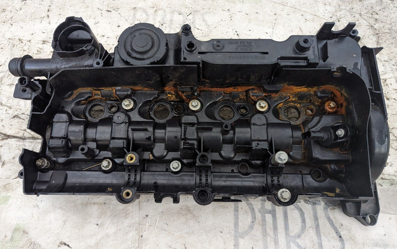 BMW 3 SERIES F30 N47 2011-2019 ENGINE ROCKER COVER 8570829 GENUINE