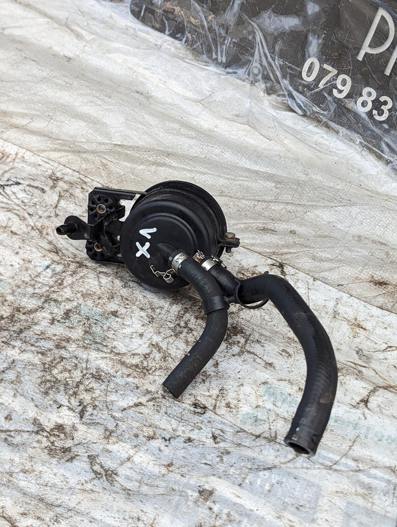 BMW X1 E84 09-15 POWER STEERING FLUID TANK GENUINE 32416768094