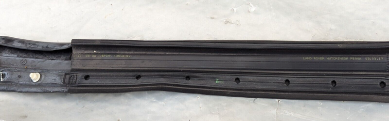 RANGE ROVER EVOQUE L538 2011-2015 REAR LEFT N/S DOOR SEAL BJ32-25385-A GENUINE