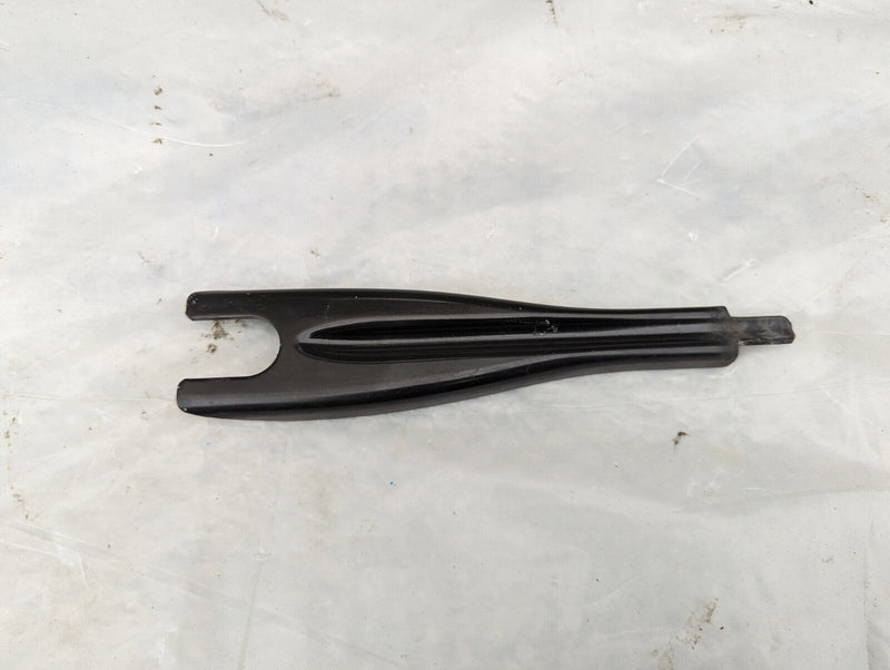MERCEDES S-CLASS W221 06-13 ENGINE SHIELD BRACE BRAKETT A2216280224 GENUINE
