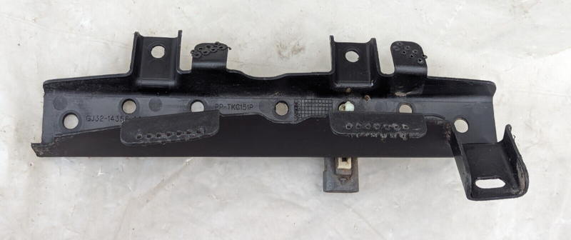 RANGE ROVER EVOQUE L538 11-15 FRONT LEFT N/S BUMPER BRACKET HOLDER GJ32-14356-AA