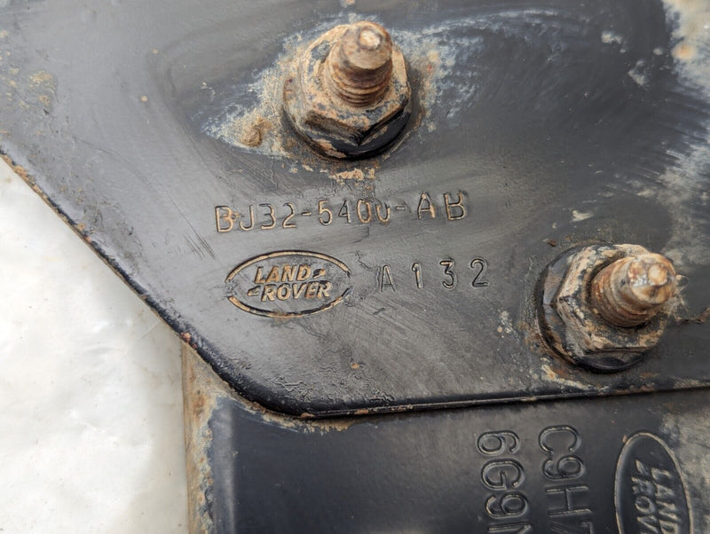 RANGE ROVER EVOQUE L538 11-2015 RADIATOR LOWER SUPPORT BRACKET 6G9N-R10684-CC