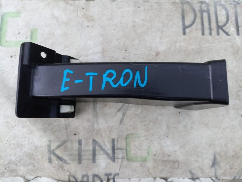 AUDI E-TRON 2018-ON BRAKE AIR DUCT 4KE121733 GENUINE