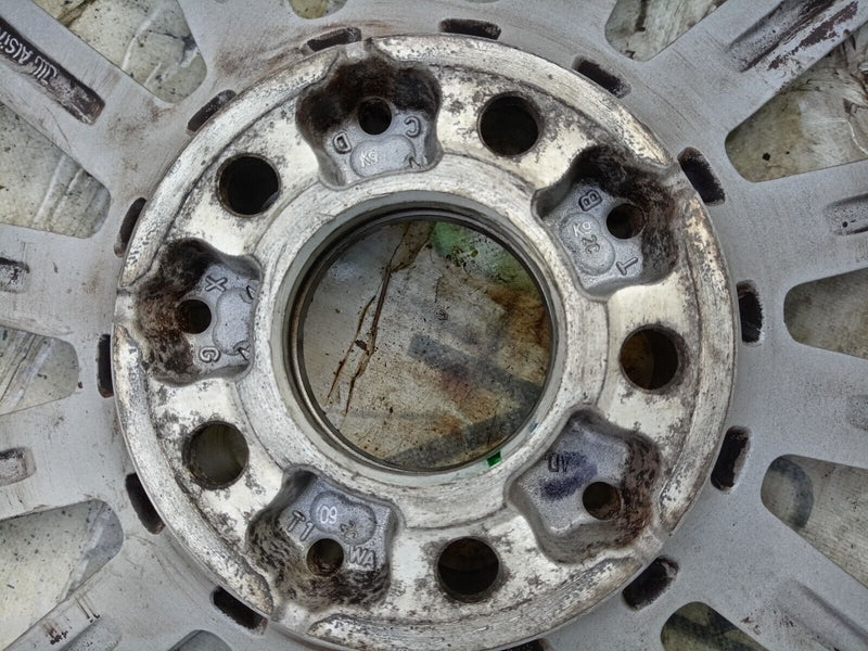 MERCEDES W205 AMG REAR ALLOY WHEEL RIM 19' 8,5Jx19H2 ET52 TYRE 255/35/19