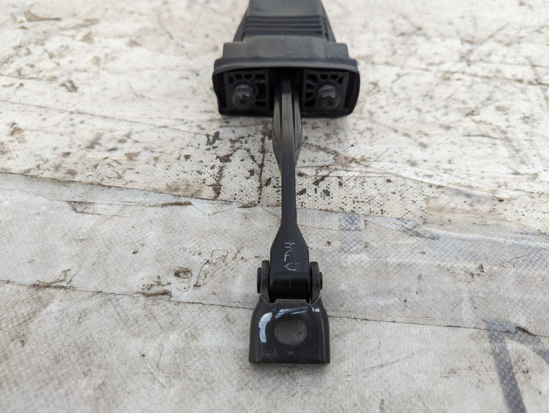 AUDI E-TRON 2018-ON FRONT DOOR CATCH STOPPER 4KE837267 GENUINE