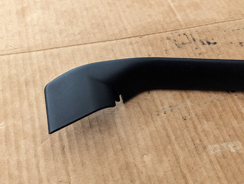 BMW X1 E84 09-15 ANTI TRAP DOOR WINDOW FRAME TRIM  REAR LEF N/S DOOR 2990623
