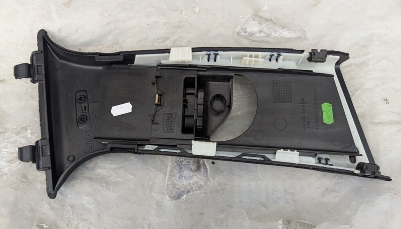 MERCEDES-BENZ C-CLASS W204 07-11 INTERIOR LEFT N/S B-PILLAR TRIM A2048600930