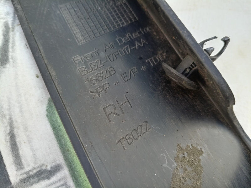 RANGE ROVER EVOQUE 2011-2015 FRONT BUMPER RIGHT AIR DEFLECTOR