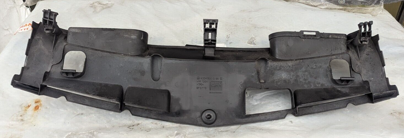 MERCEDES-BENZ C-CLASS W204 07-11 RADIATOR FAN SHROUD TOP COVER TRIM A2045000155