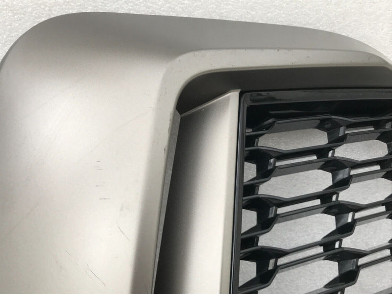 BMW 2 F44 GRAN COUPE MSPORT 2020 FRONT BUMPER RIGHT GRILL FOG LIGHT TRIM 8075518