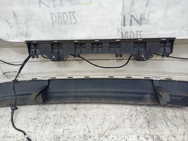 MERCEDES W204 AMG SPORT 07-10 GENUINE FRONT BUMPER 4x PDC SENSOR & WIRING