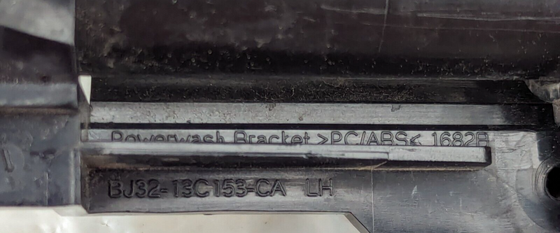 RANGE ROVER EVOQUE L538 11-15 FRONT LEFT N/S HEADLAMP WASHER JET BJ32-13C153-CA