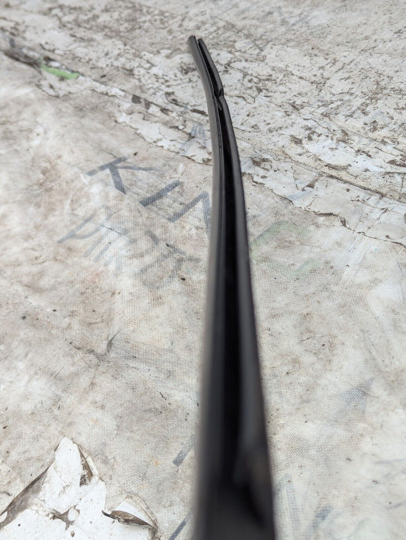 BMW 3 SERIES F30 11-19 REAR RIGHT O/S/R DOOR WINDOW WEATHER STRIP SEAL