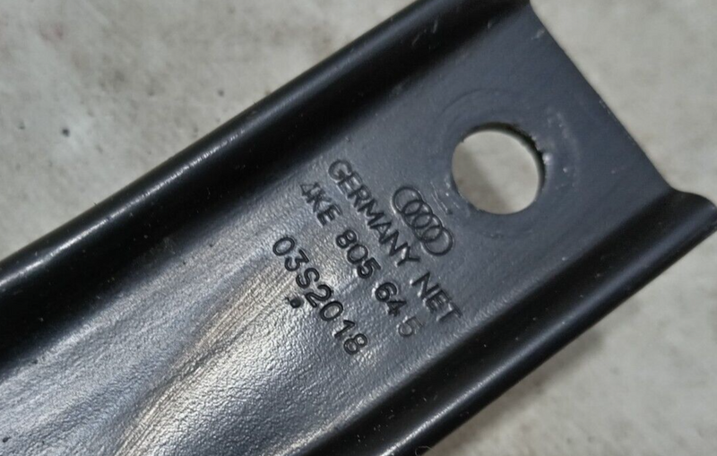 AUDI E-TRON 2018-ON FRONT LEFT STRUT REINFORCEMENT BRACE BAR 4KE805645 GENUINE