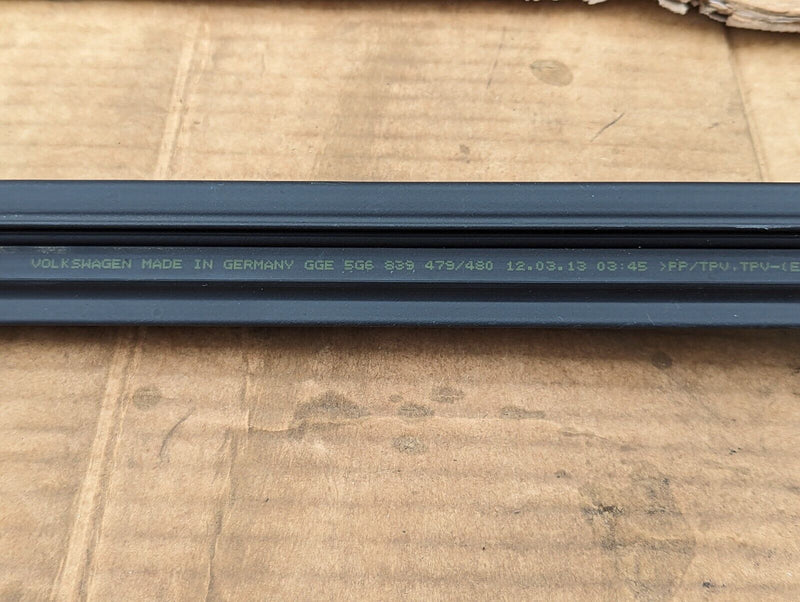 VW GOLF MK7 2012-2020 REAR RIGHT O/S IN DOOR WINDOW MOLDING TRIM 5G6839479