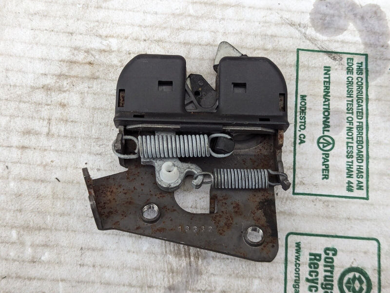 BMW 3 SERIES F30 2011-2019 REAR LEFT N/S SEAT RELEASE LOCK 7112863 GENUINE