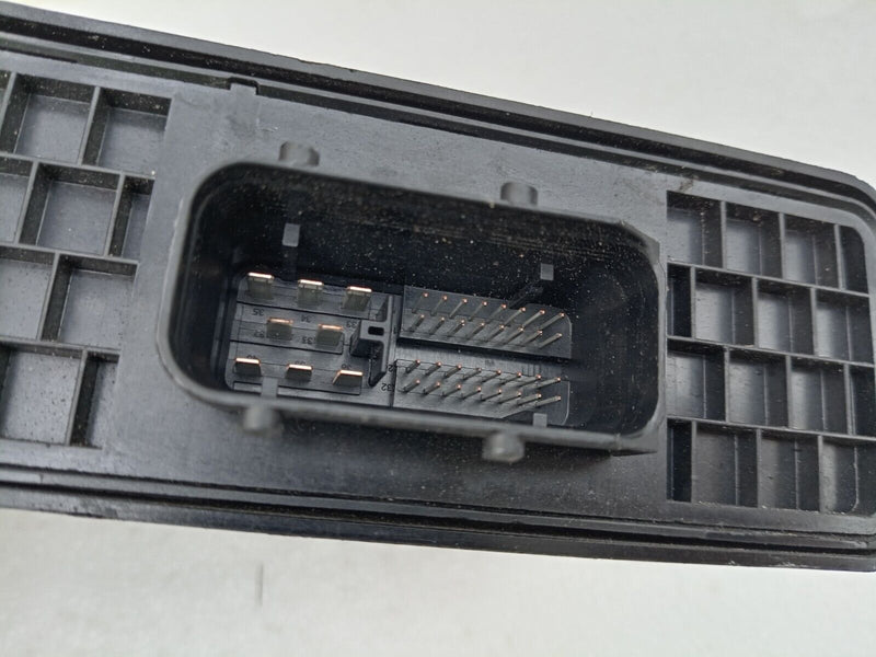 AUDI E-TRON 2018- ON AC CLIMATE CONTROL UNIT W/ BRACKET 4KE965557B GENUINE