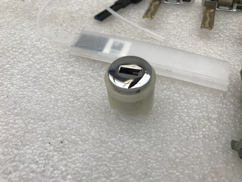 AUDI A6 C7 11-14 FRONT DOOR SET KEYS 2x LOCK INSERT KEYs CHROME COVER 4G0800375C