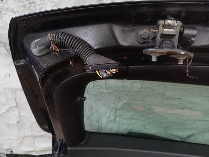 BMW X1 SERIES E87 COMPLETE BOOT LID TAILGATE PANEL in BLACK