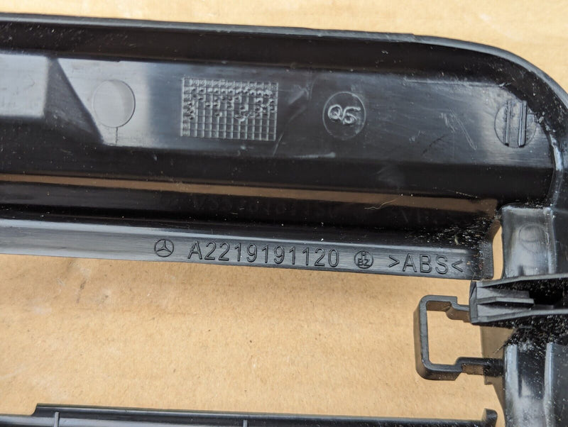 MERCEDES S-CLASS W221 06-13 FRONT SEAT LEFT N/S INSIDE REAR COVER A2219191120
