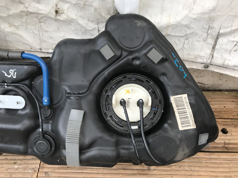 MERCEDES W204 SALOON DIESEL 2008-2014 GENUINE FUEL TANK  & PUMPS A2044708301