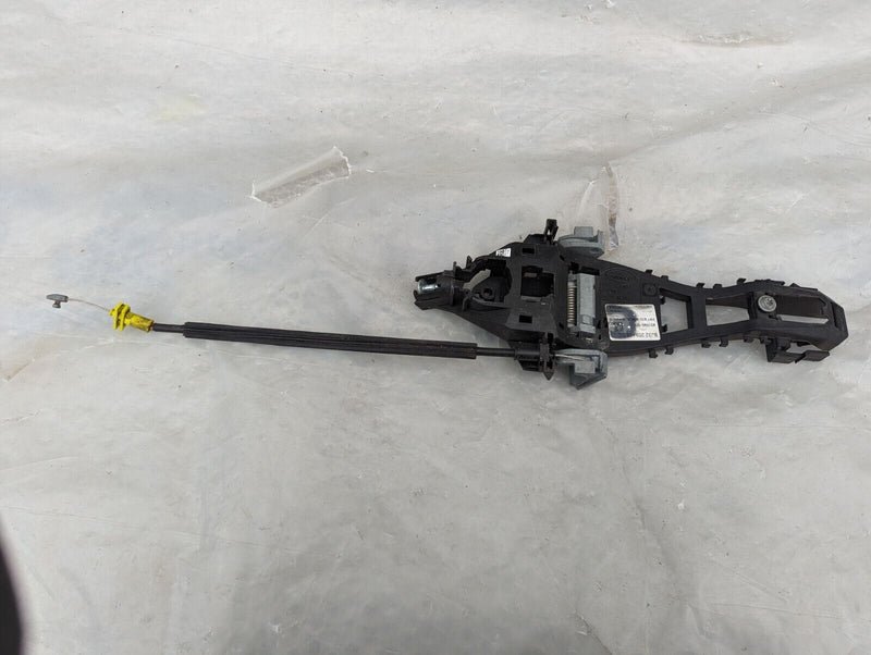 RANGE ROVER EVOQUE L538 FRONT RIGHT O/S EXTERIOR DOOR HANDLE MOUNT BJ32-203A28CC