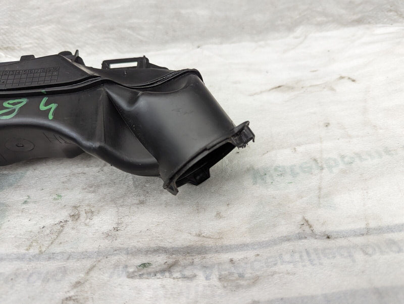 BMW X1 E84 09-15 RIGHT DISCHARGED AIR DUCT GENUINE 7355438
