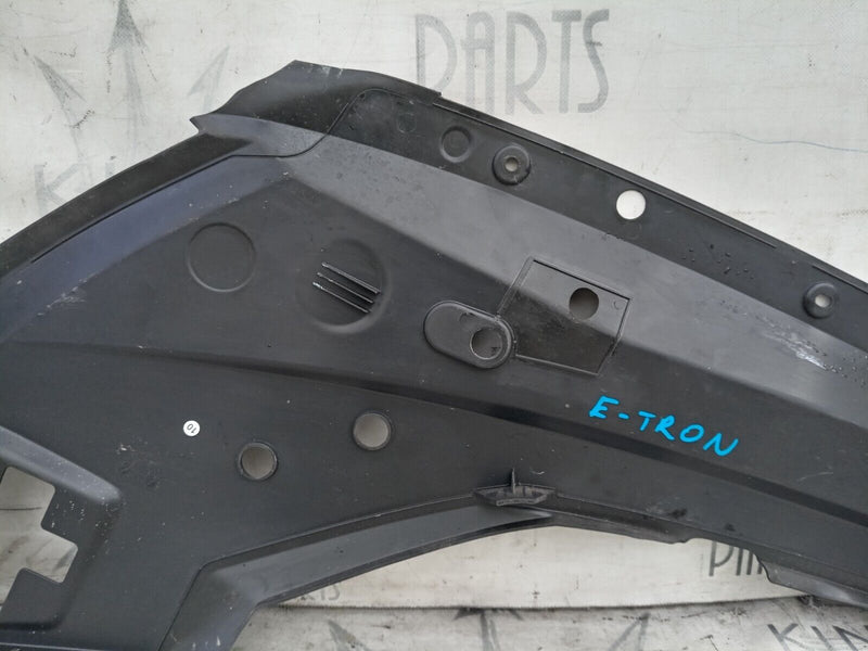AUDI E-TRON 2018-ON ENGINE COMPARTMENT LEFT N/S COVER 4KE805283 GENUINE