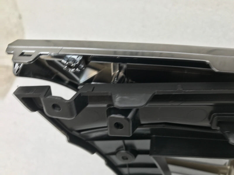 HYUNDAI TUCSON NX4e 2020 FRONT BUMPER GRILL RADIATOR & BRACKET, LOGO 86351-N7110