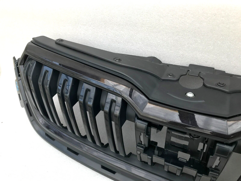 SKODA KAMIQ MONTE CARLO 19-23 FRONT BUMPER RADIATOR GRILL GRILLE & TOP COVER
