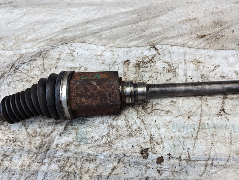 BMW X1 E84 09-15 RIGHT DRIVER SIDE DRIVE SHAFT GENUINE 7591682