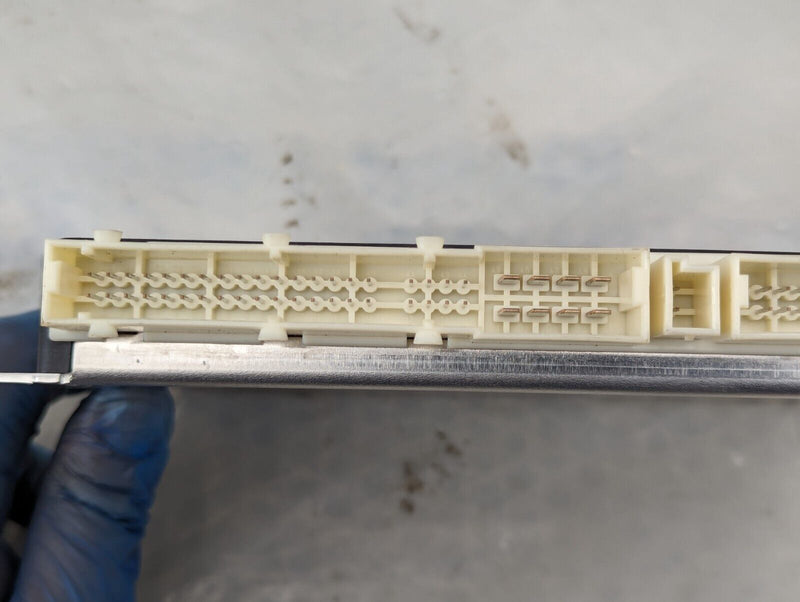 MERCEDES S-CLASS W221 06-13 AIR SUSPENSION CONTROL MODULE A2215407962 GENUINE