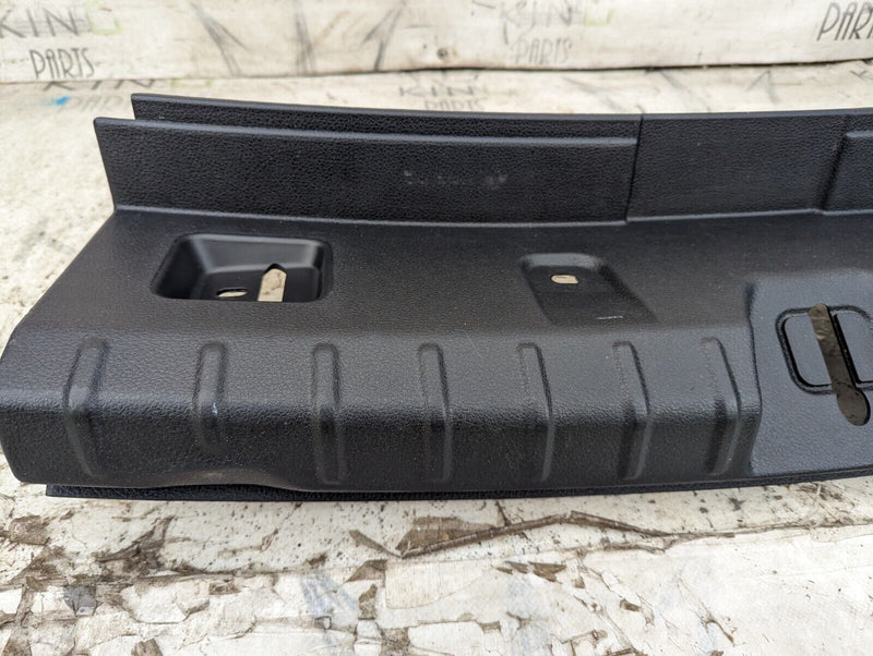BMW 3 SERIES F30 2011-2019 BOOT LOADING SILL COVER 7221868 GENUINE