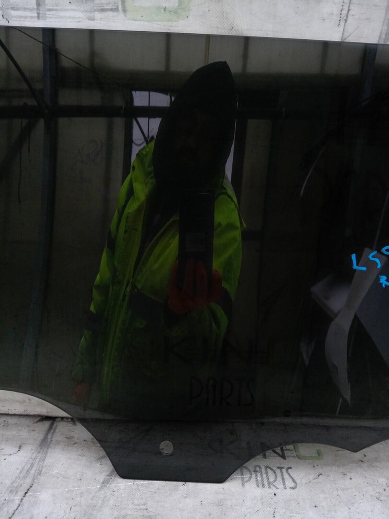 RANGE ROVER EVOQUE L551 2019-ON LEFT SIDE REAR DOOR WINDOW GLASS GENUINE