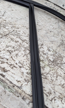 BMW 3 SERIES F30 11-19 REAR LEFT N/S DOOR WINDOW GUIDE SEAL GASKET 177447-11-TR