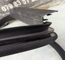 MERCEDES C-CLASS W204 07-11 FRONT RIGHT O/S DOOR RUBBER GASKET SEAL A2046971051