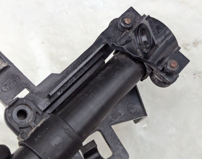 RANGE ROVER EVOQUE L538 11-15 FRONT LEFT N/S HEADLAMP WASHER JET BJ32-13C153-CA