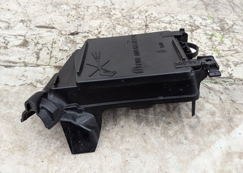 FIAT ABARTH 500 2008-2015 FUSE AND RELAY BOX LID COVER 51807660 GENUINE