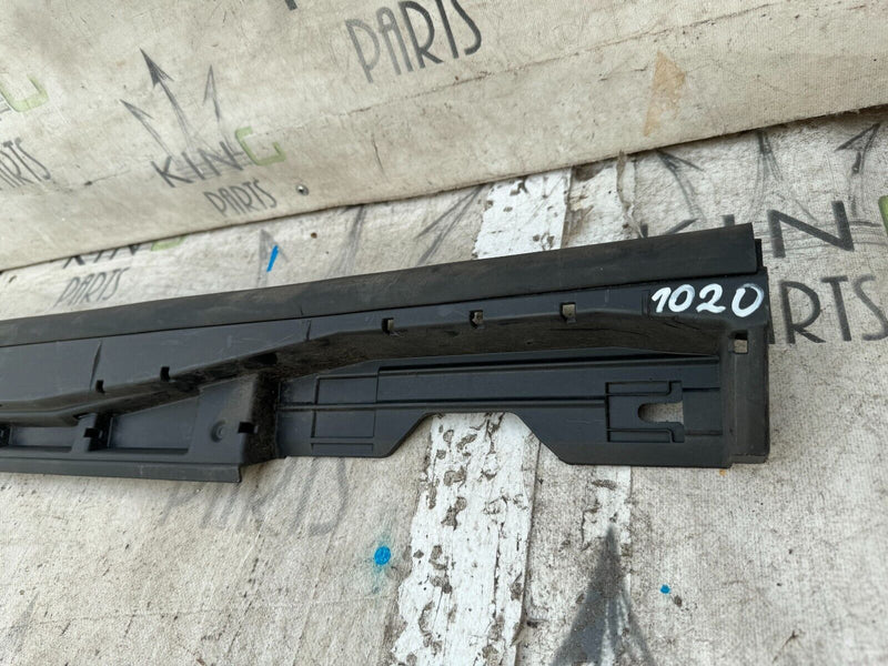 MAZDA 3 SERIES GENUINE RIGHT DRIVER SIDE SKIRT SILL COVER