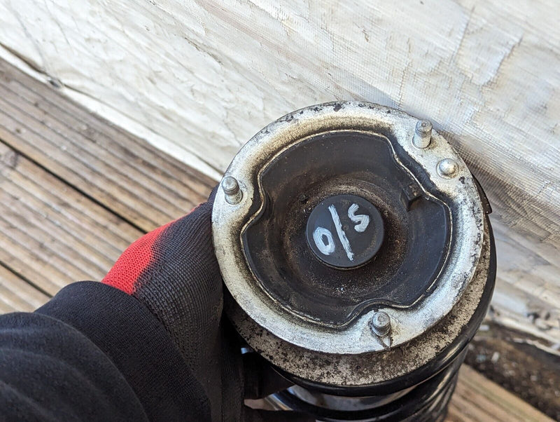 BMW X1 E84 09-15 DRIVER SIDE RIGHT SHOCK ABSORBER SUSPENSION  LEG 6789854