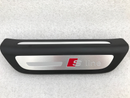 AUDI Q3 8U S-LINE REAR DOOR LEFT SIDE STEP PLATE SILL TRIM COVER 8U0.853.375B