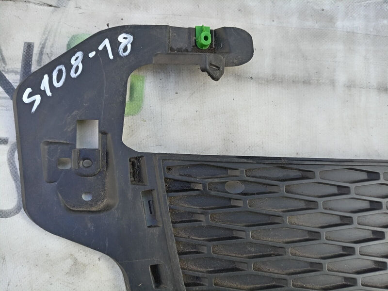 RANGE ROVER EVOQUE L538 15-19 FRONT RIGHT LOWER GRILLE GJ3215A298A