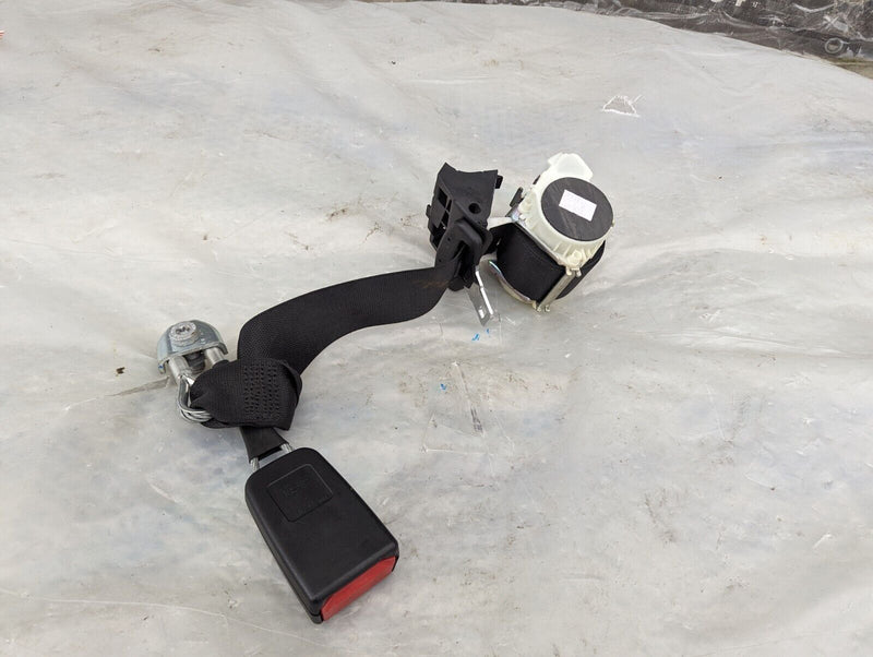 MERCEDES S-CLASS W221 S320 06-13 REAR SEAT CENTER SAFETY BELT BUCKLE A2218600585