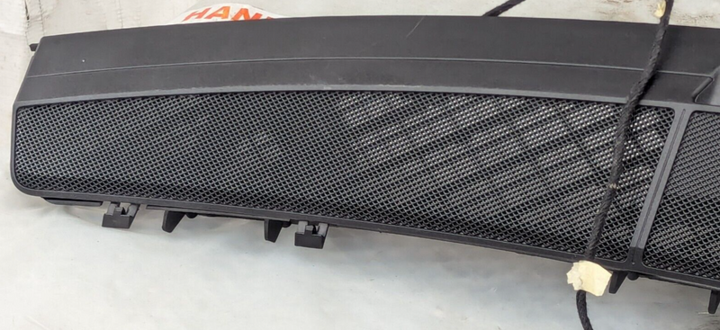 MERCEDES-BENZ C-CLASS W204 07-11 REAR THIRD BRAKE LIGHT COVER TRIM A2046830130