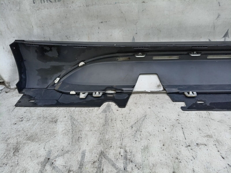 BMW X1 E84 xDrive 2009-2012 LEFT PASSENGER SIDE SKIRT SILL COVER 2990599