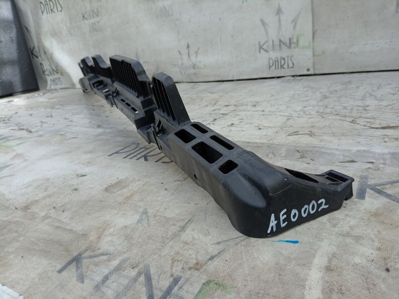 VW GOLF 2012-2019 MK7 5G REAR BUMPER SUPPORT CENTRE BRACKET 5G6807863C