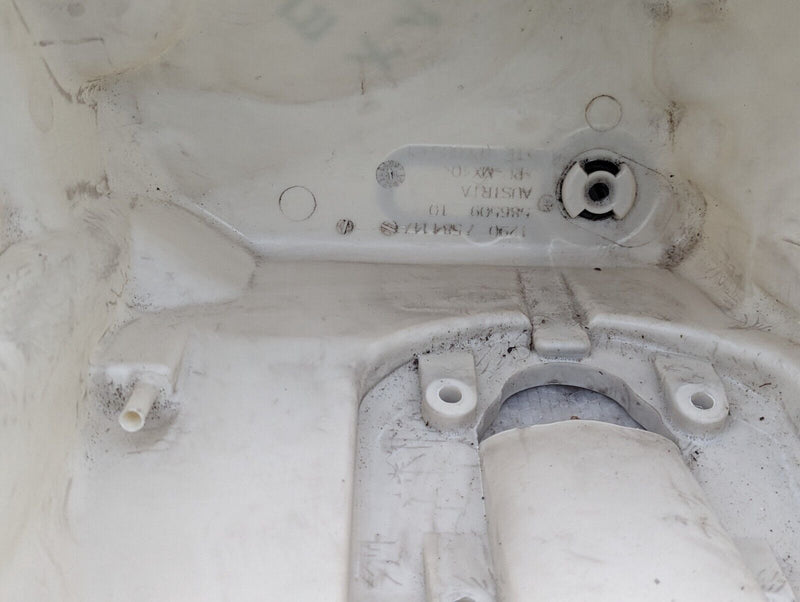 BMW X1 E84 09-15 ECU FUSE BOX COVER GENUINE 7584147