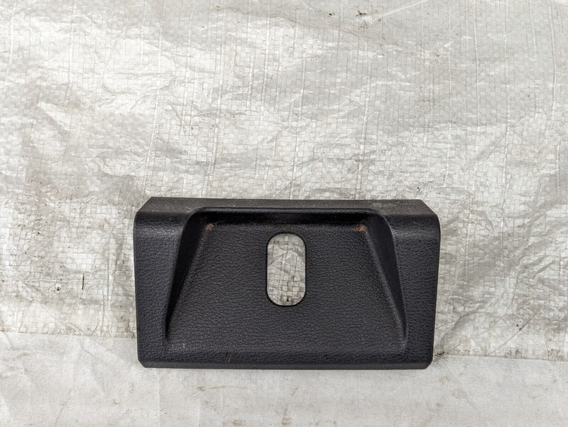 BMW X1 E84 09-15 BOOT LOCK TRIM COVER PANEL INSERT GENUINE 2990628